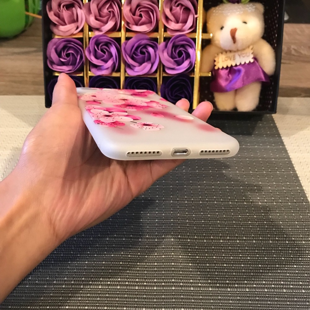 Iphone Flower Case !!5🌟🌟🌟🌟🌟!!! - Picture 4 of 8